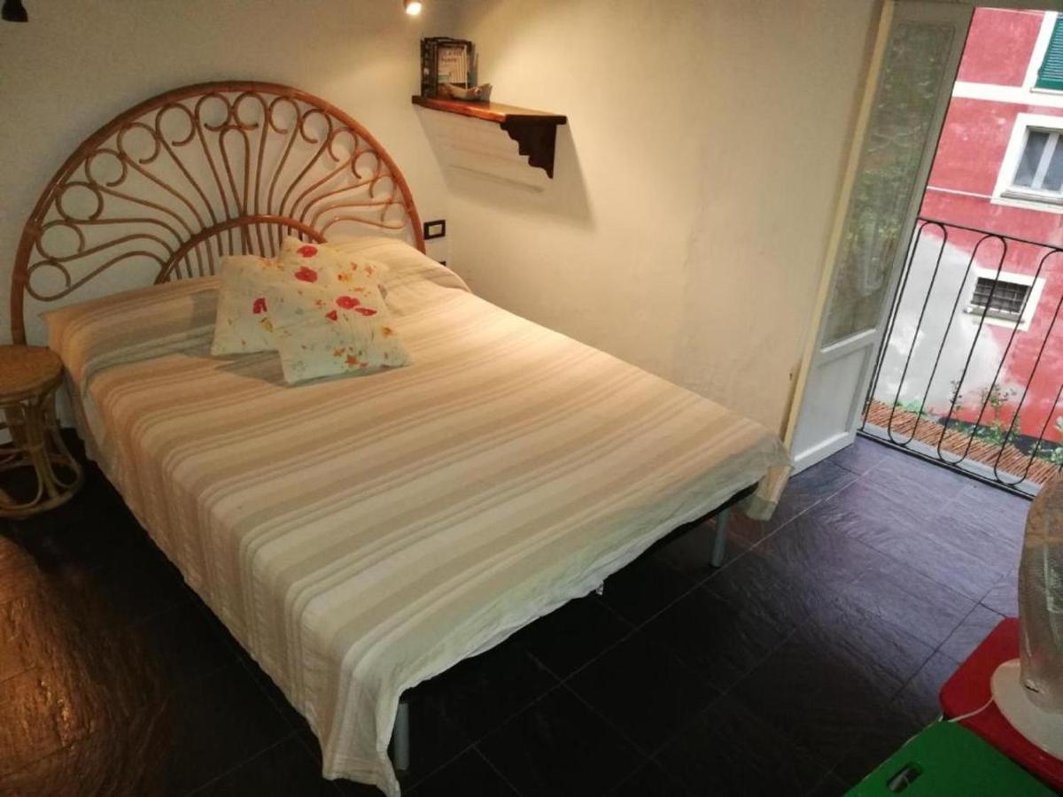 Bilocale Centro Storico - Via Sant' Erasmo Apartamento Bonassola Exterior foto